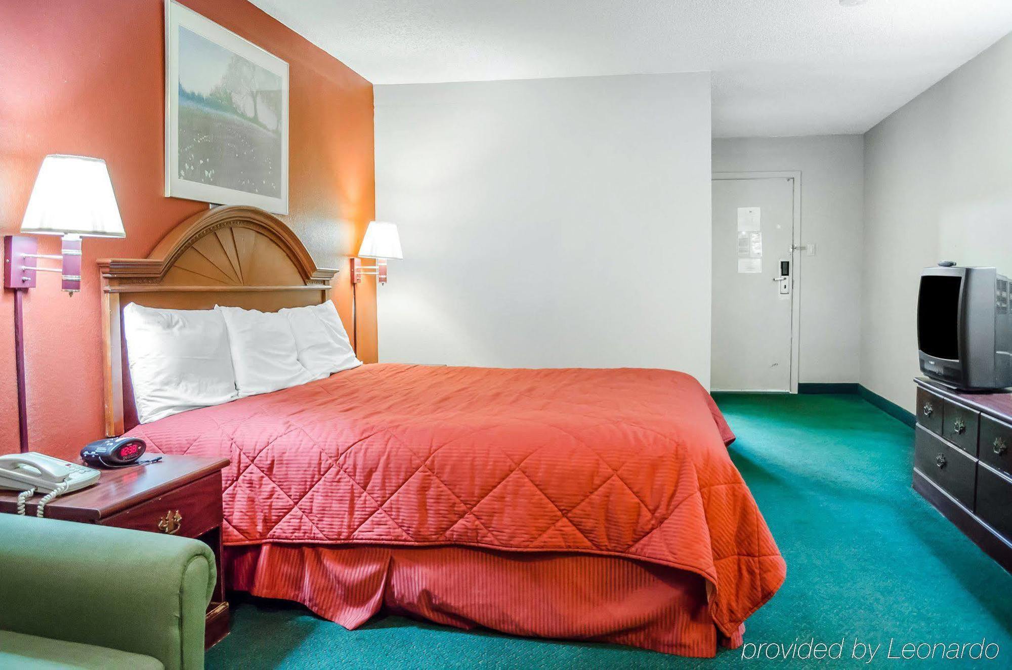 Rodeway Inn Harrisburg Exteriör bild
