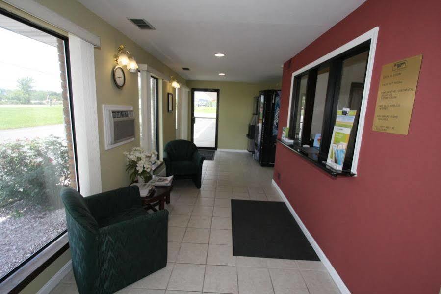Rodeway Inn Harrisburg Exteriör bild